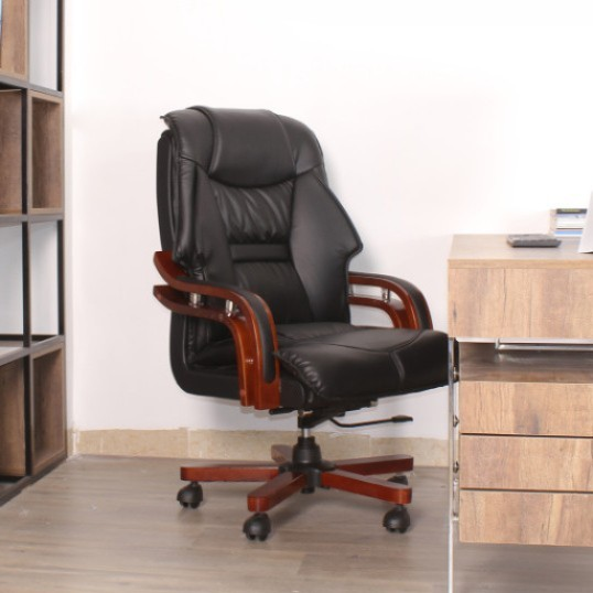 Black Director’s Office Seat